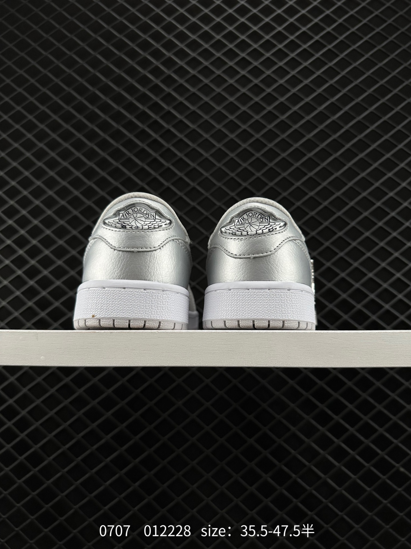 Air Jordan 1 Low AJ1